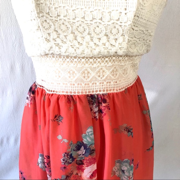 Trixxi Coral Print MiniDress With Crocheted Bodice - Picture 3 of 8